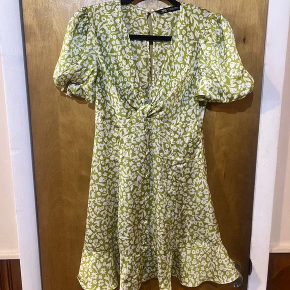 green and white floral dress zara Zara Green White and Purple Floral Dress- Size S – The Saved Collection main image 0